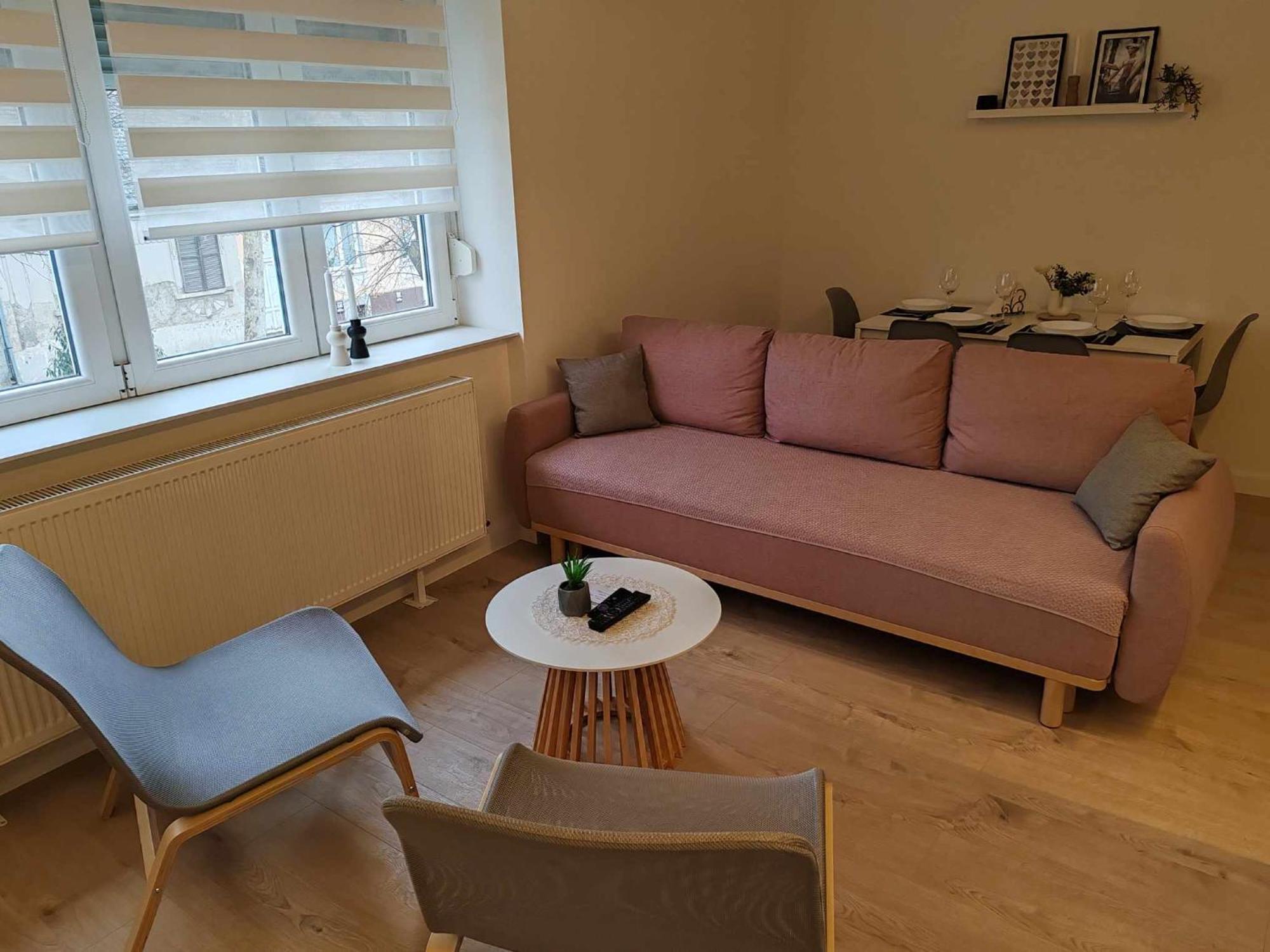 Apartman „Karolina” Nova Gradiska Εξωτερικό φωτογραφία